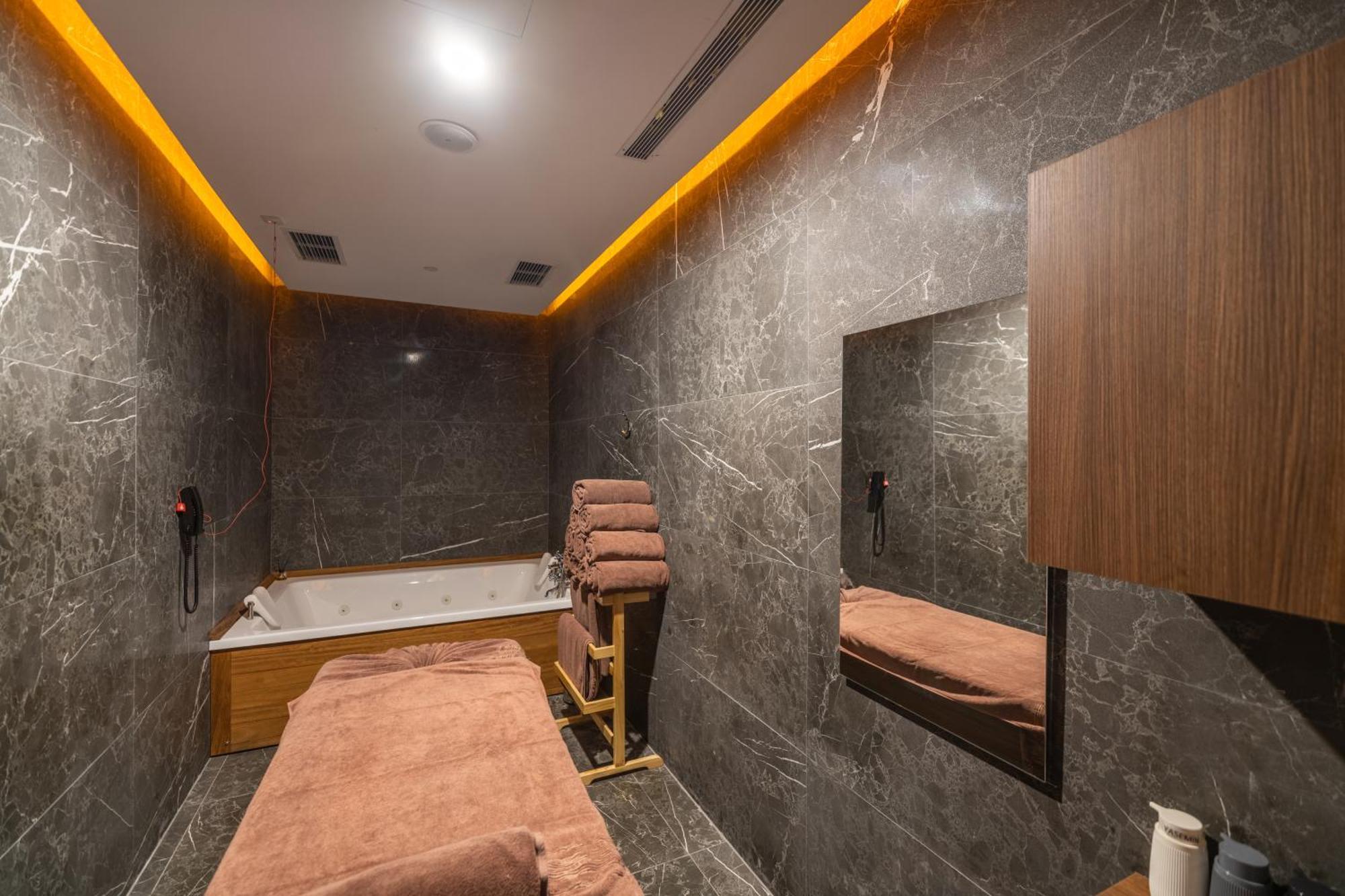 Questa Thermal & Spa Hotel Eskişehir Exterior foto